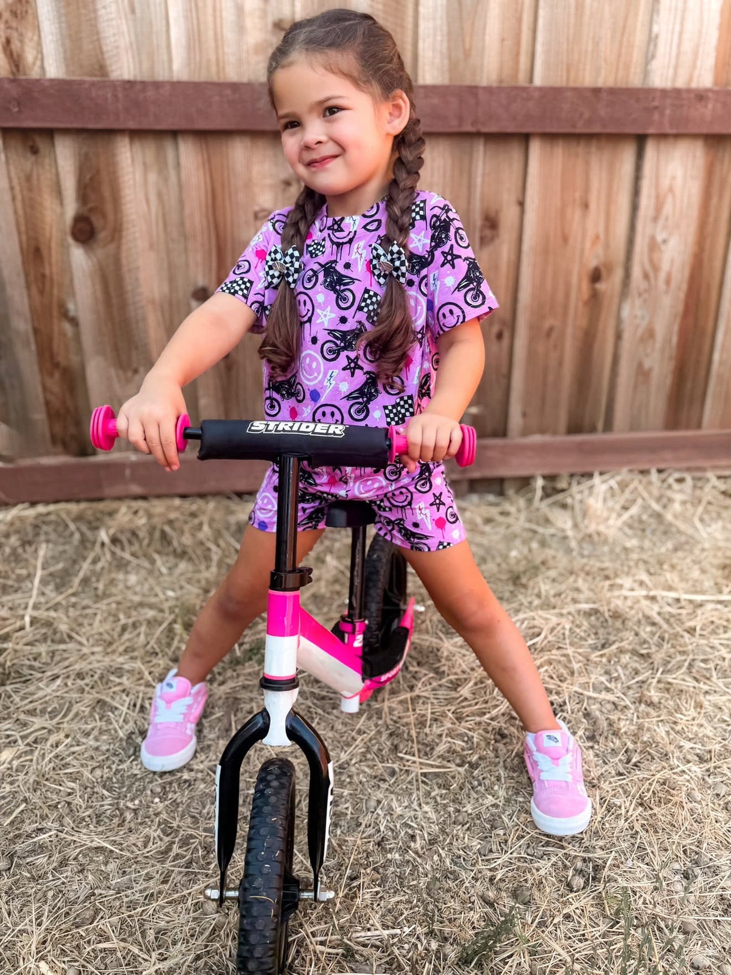 MOTO SMILES BAMBOO LOUNGE SET - PINK